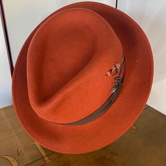 Mayser rust colored wool fedora - Picture 2 of 5